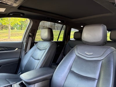 2023 Cadillac XT6 FWD Premium Luxury
