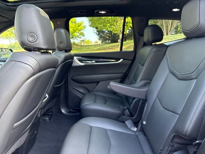 2023 Cadillac XT6 FWD Premium Luxury