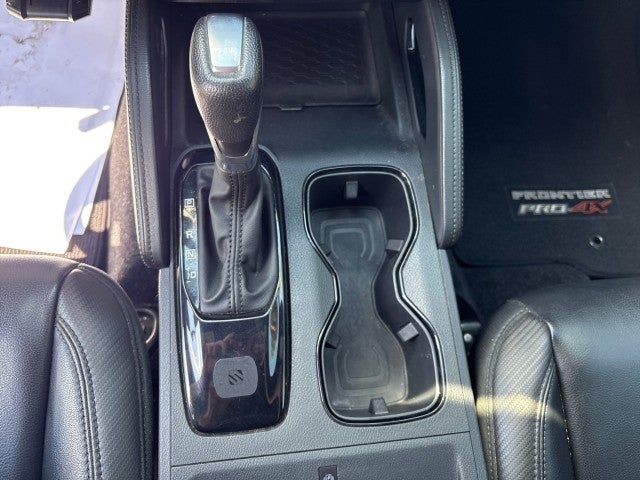2022 Nissan Frontier Crew Cab PRO-4X 4x4