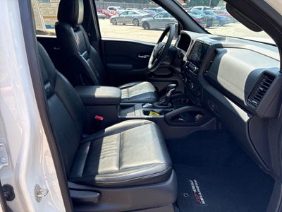 2022 Nissan Frontier Crew Cab PRO-4X 4x4