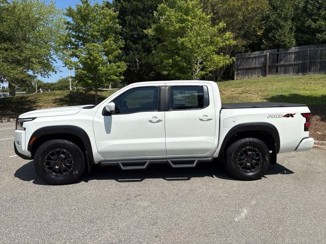 2022 Nissan Frontier Crew Cab PRO-4X 4x4