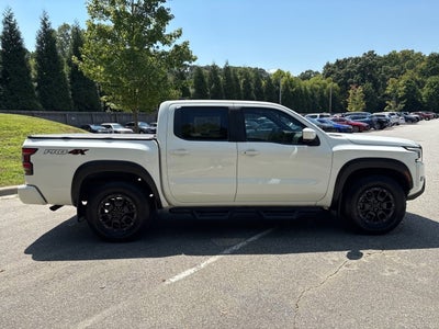 2022 Nissan Frontier Crew Cab PRO-4X 4x4