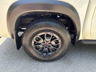 2022 Nissan Frontier Crew Cab PRO-4X 4x4