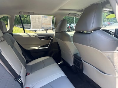 2020 Toyota RAV4 XLE Premium