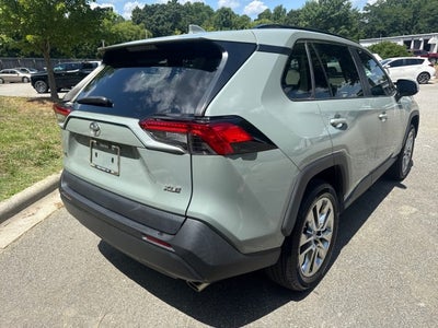 2020 Toyota RAV4 XLE Premium