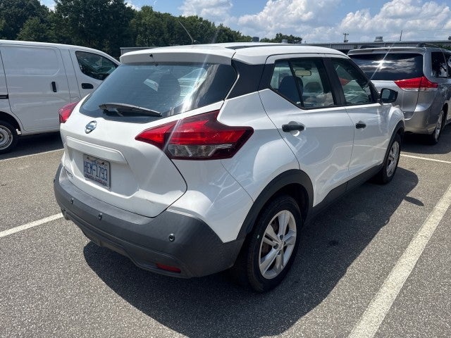 2020 Nissan Kicks S