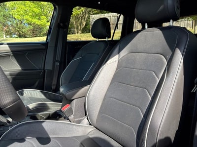 2022 Volkswagen Tiguan 2.0T SEL R-Line