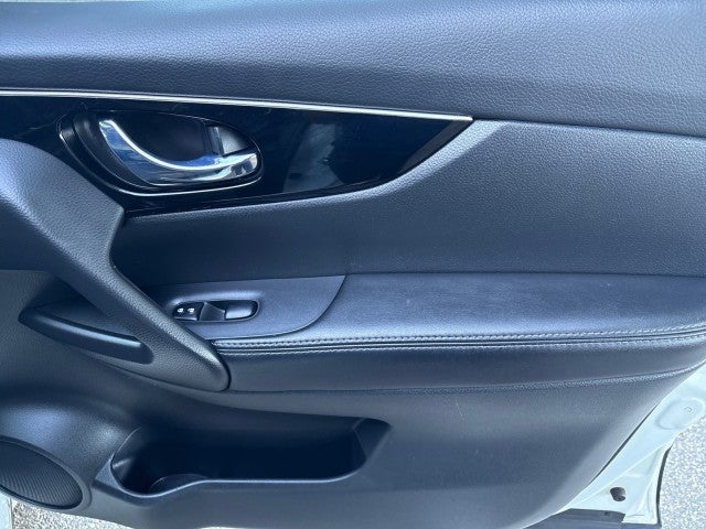 2017 Nissan Rogue Sport SL