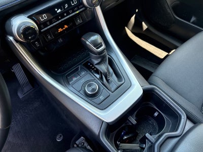 2023 Toyota RAV4 Hybrid SE