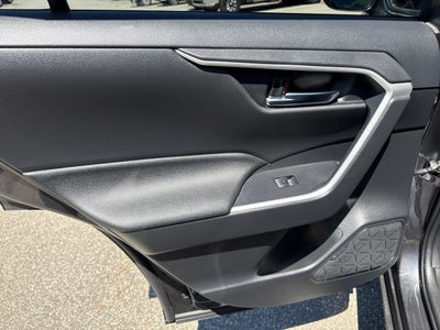 2023 Toyota RAV4 Hybrid SE