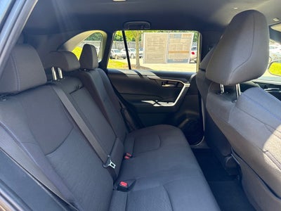 2023 Toyota RAV4 Hybrid SE