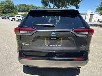 2023 Toyota RAV4 Hybrid SE