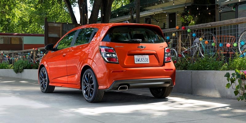 2020 Chevrolet Sonic Trim Levels (Exterior)